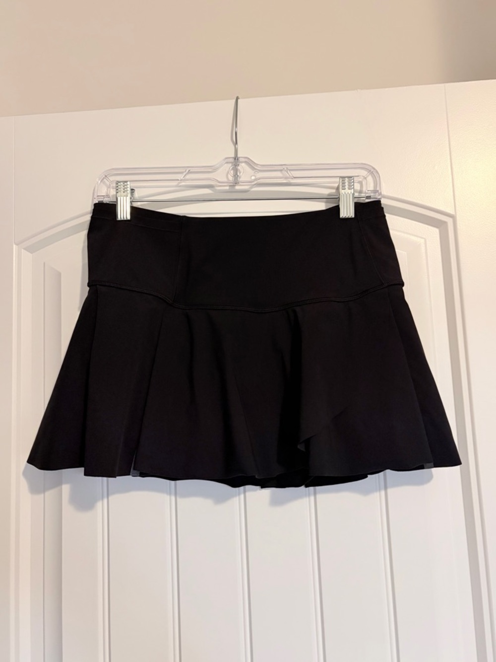 Lululemon Layered Black Tennis Skirt | Size 6
